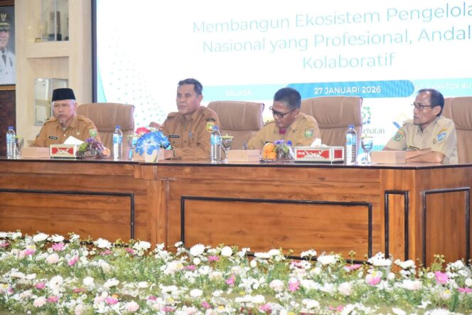 
 Bupati Sumbawa Tekankan Kolaborasi, Bangun Pengelolaan K3 yang Profesional