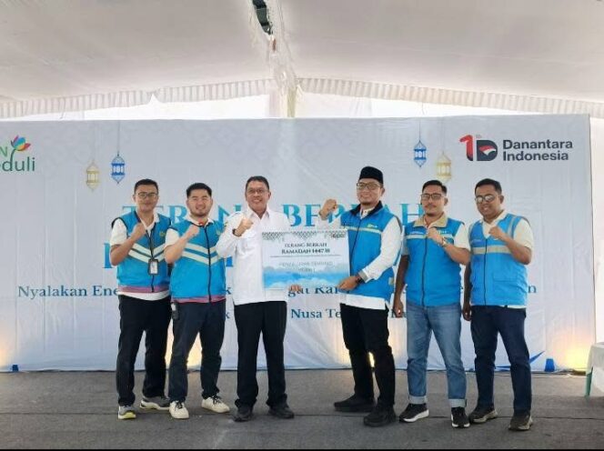 
 PLN UP3 Sumbawa Gelar Bazar Murah, Sekda Sumbawa: PLN Berkontribusi Besar Untuk Masyarakat