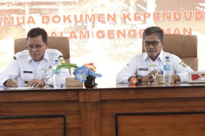 
 Bupati Sumbawa Inginkan ASN Jadi Pelopor IKD