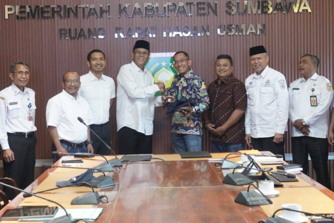 
 Pemkab Sumbawa Perkuat Program Kesehatan, Ekonomi dan Lingkungan Berbasis Desa